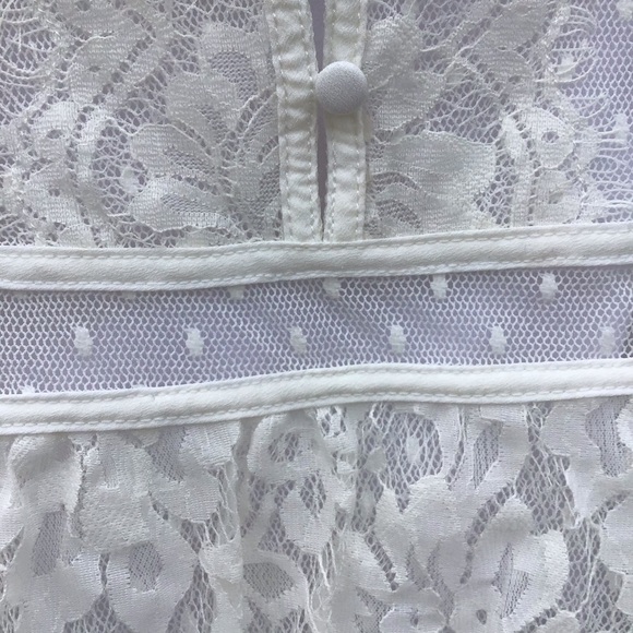 FREE PEOPLE BEAUTIFUL SHEER LACE TOP - Picture 9 of 16